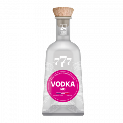 Vodka base vinique triple distillation